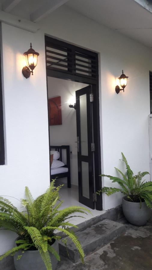 Sun & Fun Hikkaduwa Exterior foto